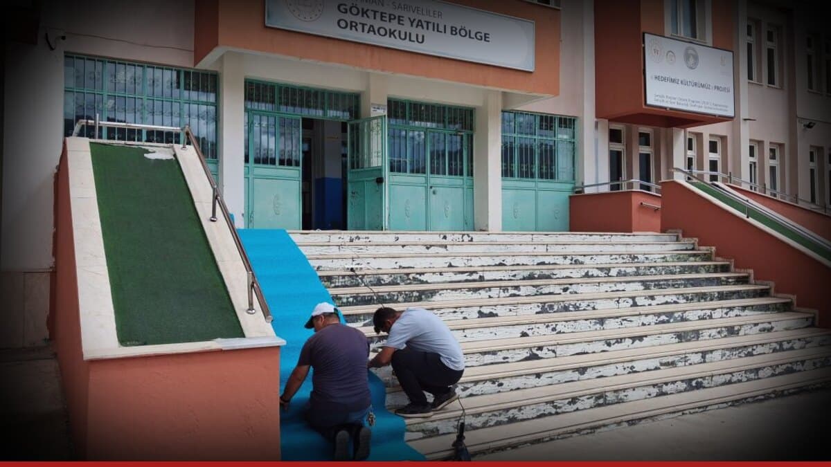 Göktepe Yatılı Bölge Ortaokulu merdivenlerine kaydırmaz halı döşendi
