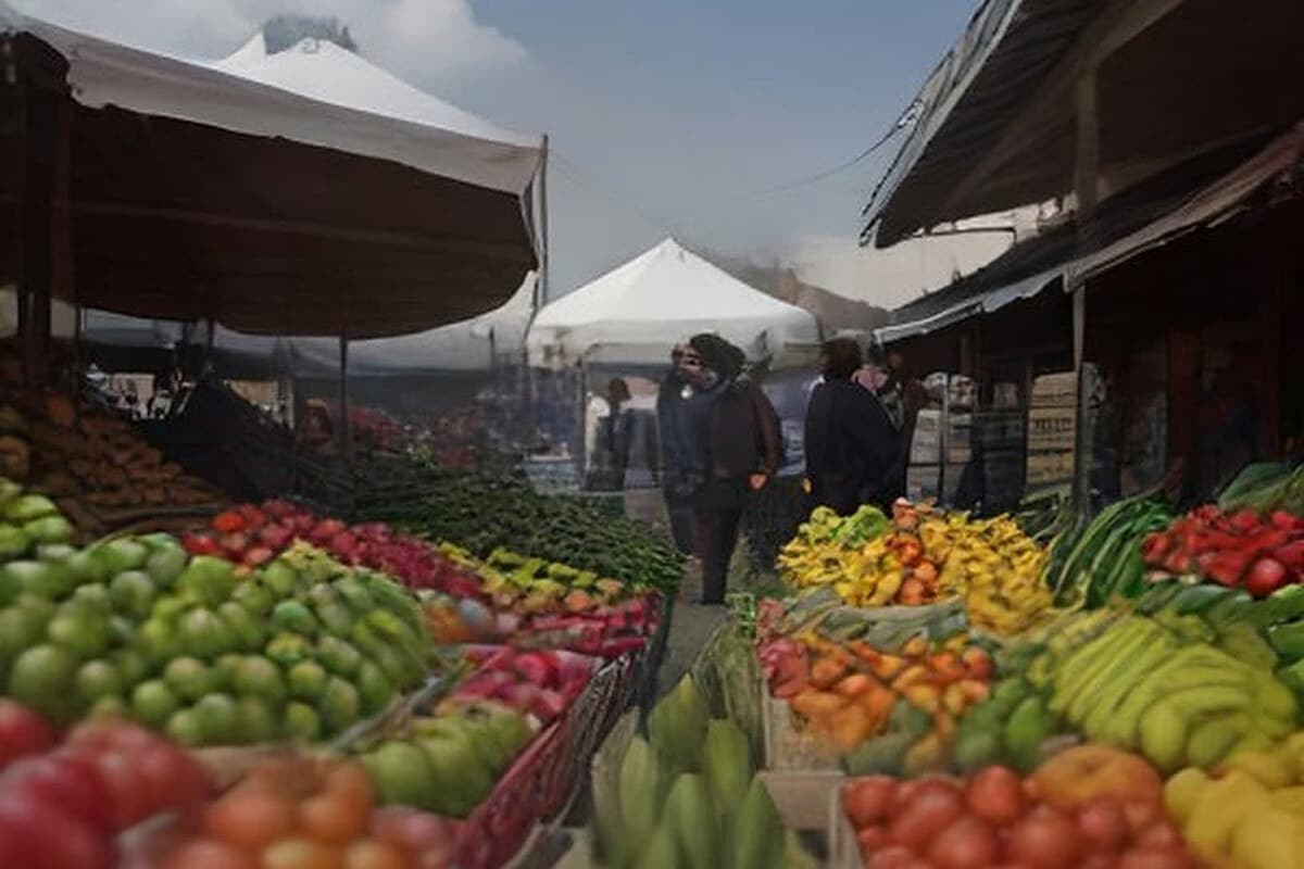 Karaman Cumartesi Pazarında Sebze‑Meyve Fiyatları 20‑100 TL Aralığına Yükseldi